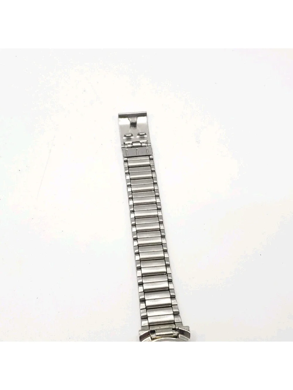 Avon Womens Quartz Watch 24mm Silver Tone Adjustable Band New Battery